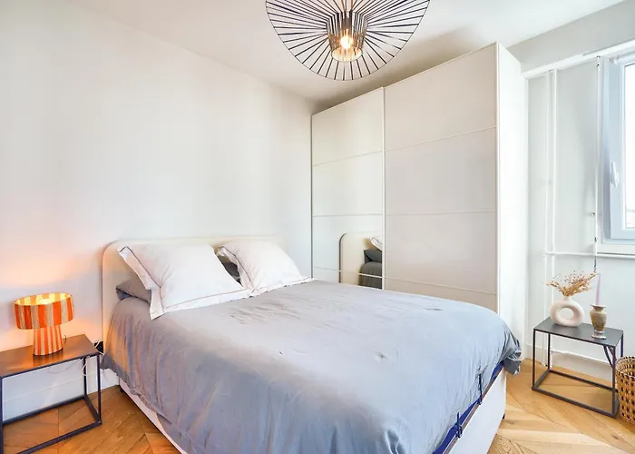 Terrasse - Vue Tour Eiffel