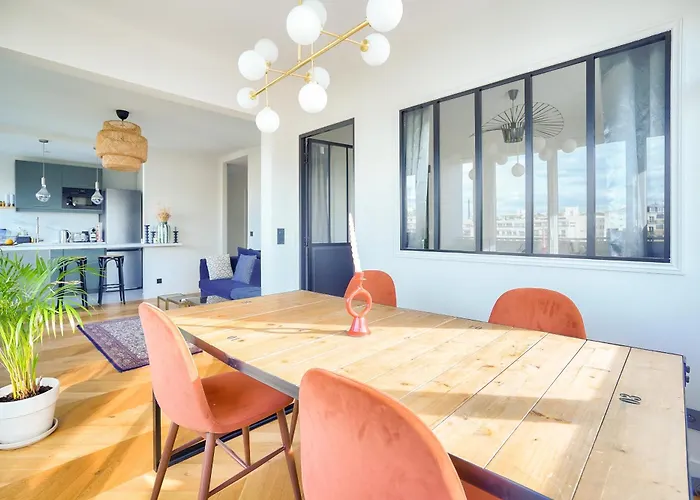 Terrasse - Vue Tour Eiffel * Paris